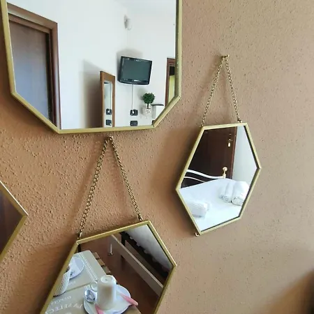 Albina לינה וארוחת בוקר