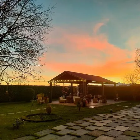 Bed & Breakfast Albina La Loggia